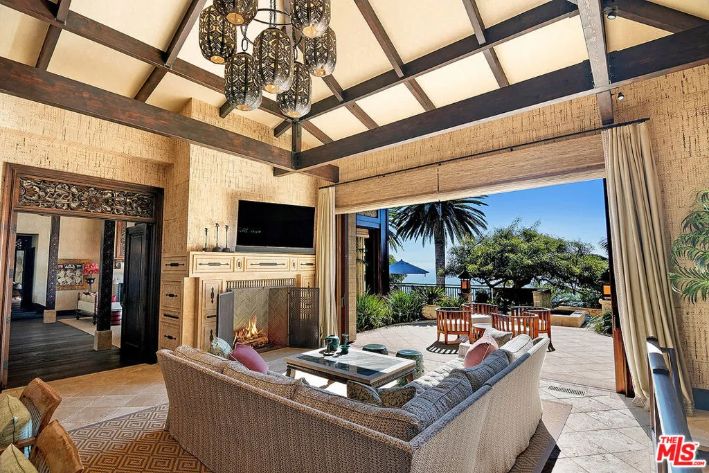 24834 Pacific Coast Highway, Malibu, California 90265 home-pic-15