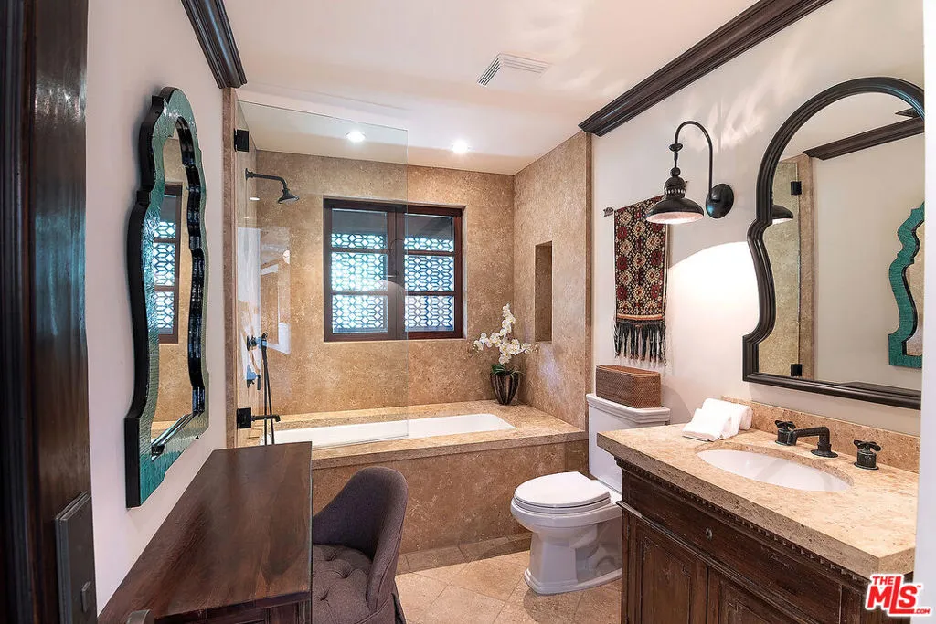 24834 Pacific Coast Highway, Malibu, California 90265 home-pic-38