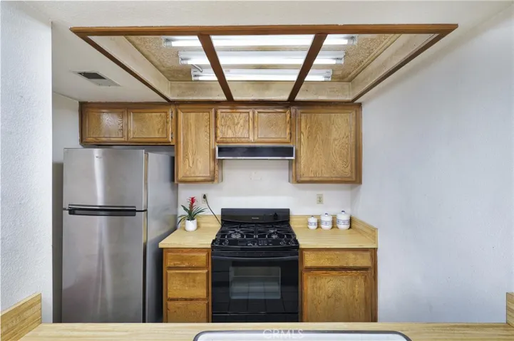 14927 Leffingwell Road 22, Whittier, California 90604