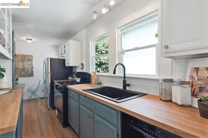 5709 Sacramento Ave, Richmond, California 94804