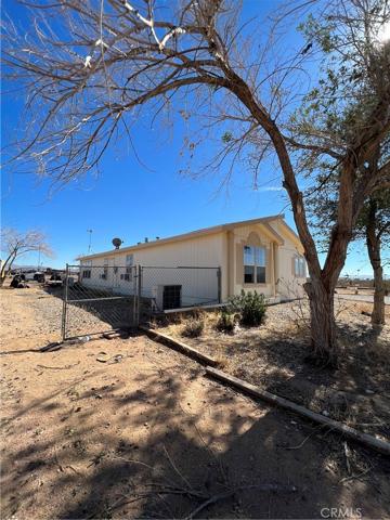 21050 Cordova Road, Apple Valley, California 92307