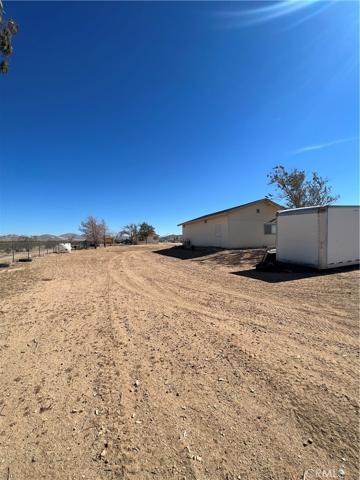 21050 Cordova Road, Apple Valley, California 92307