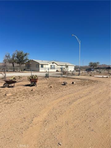 21050 Cordova Road, Apple Valley, California 92307