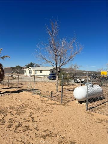 21050 Cordova Road, Apple Valley, California 92307
