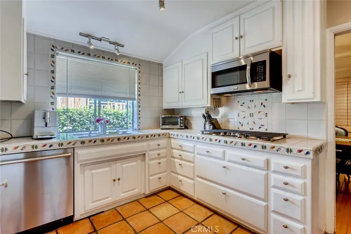 4023 Goodland Place, Studio City, California 91604