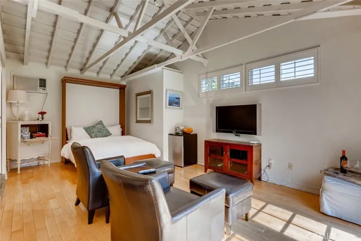 4023 Goodland Place, Studio City, California 91604