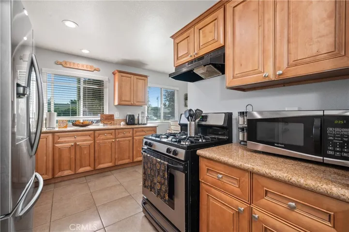 589 Speer Court, Pomona, California 91766