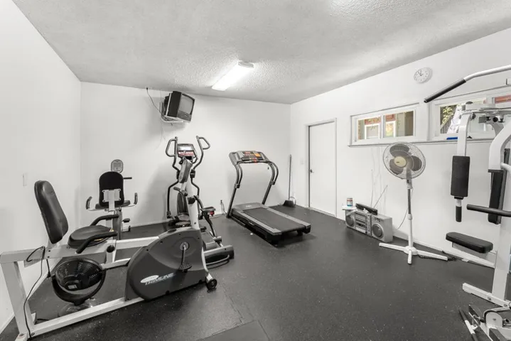 99 E Middlefield Road 41, Mountain View, California 94043
