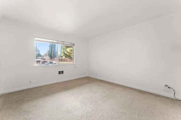 99 E Middlefield Road 41, Mountain View, California 94043