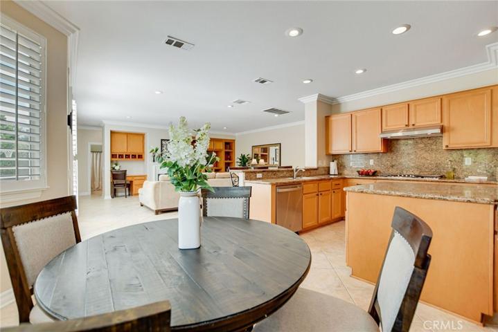 336 Villafranca Street, Corona, California 92879