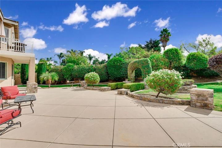 336 Villafranca Street, Corona, California 92879