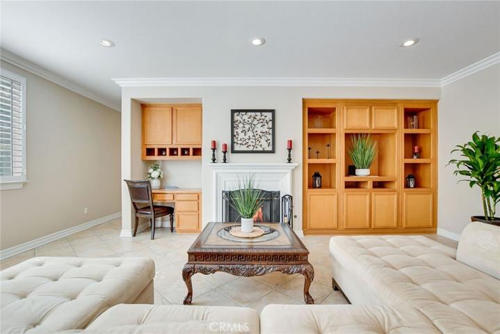 336 Villafranca Street, Corona, California 92879