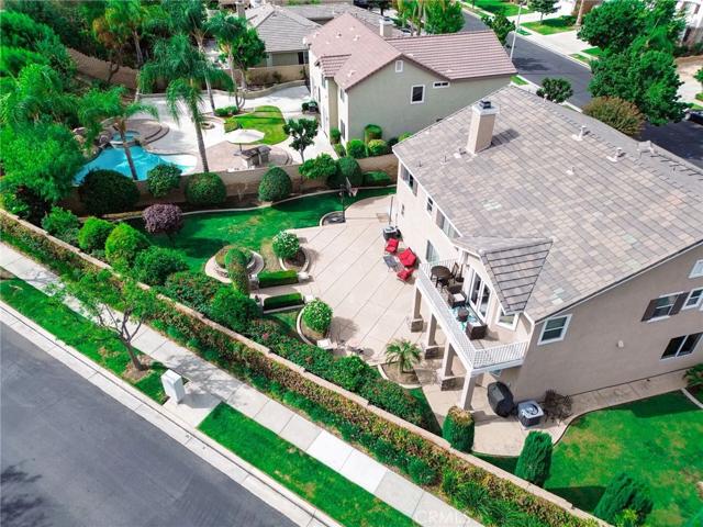 336 Villafranca Street, Corona, California 92879