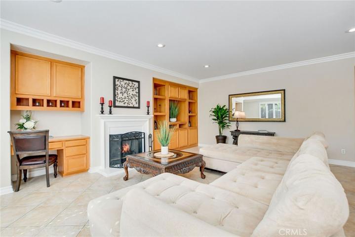 336 Villafranca Street, Corona, California 92879