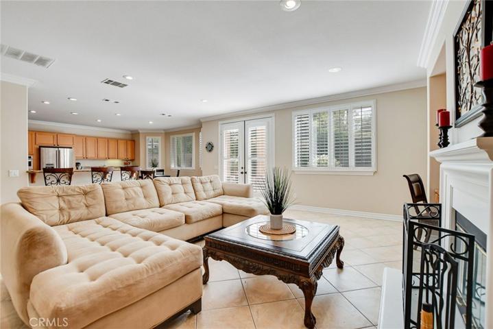 336 Villafranca Street, Corona, California 92879