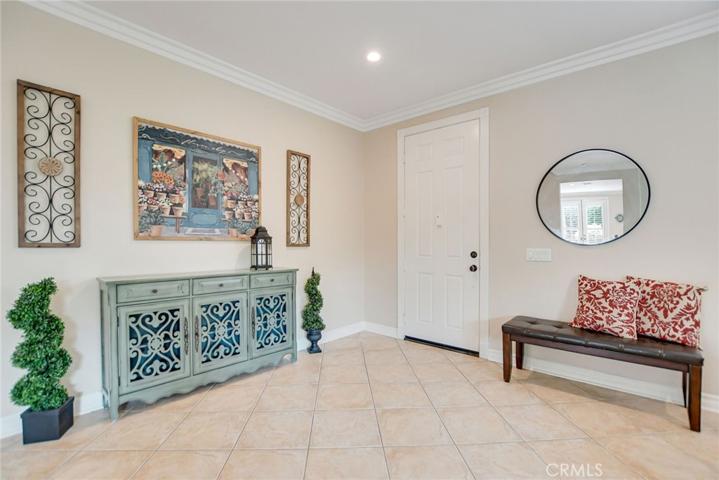 336 Villafranca Street, Corona, California 92879