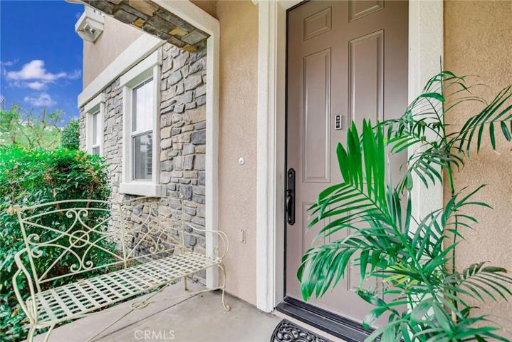 336 Villafranca Street, Corona, California 92879