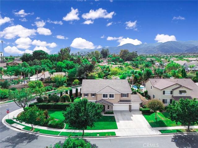 336 Villafranca Street, Corona, California 92879