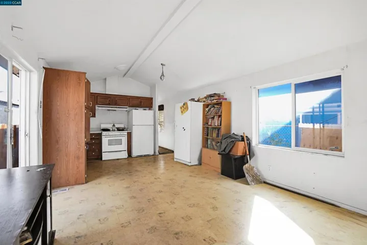 414 Douglas Ave, Oakland, California 94603