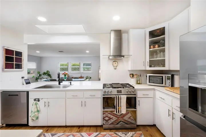 2647 Petaluma Avenue, Long Beach, California 90815