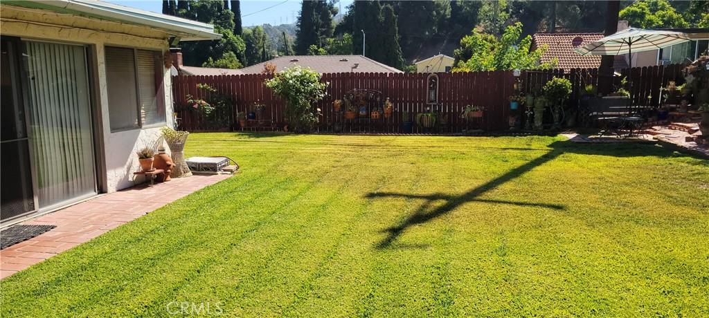 1st level yard