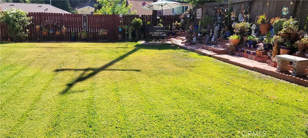 1st level yard