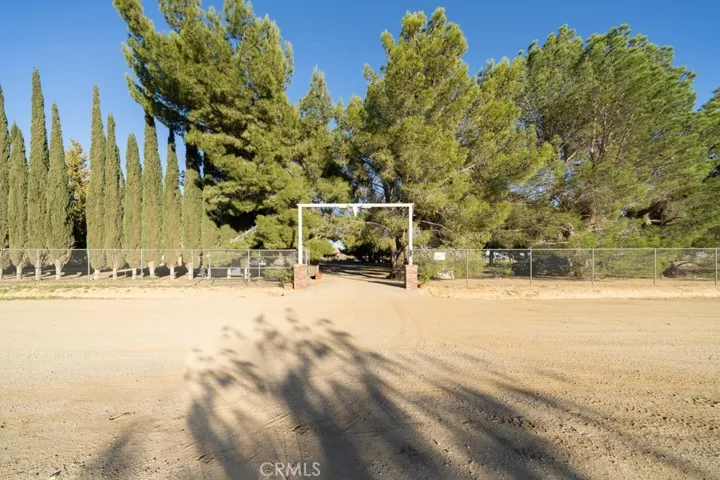 3918 W 45th Street, Rosamond, California 93560