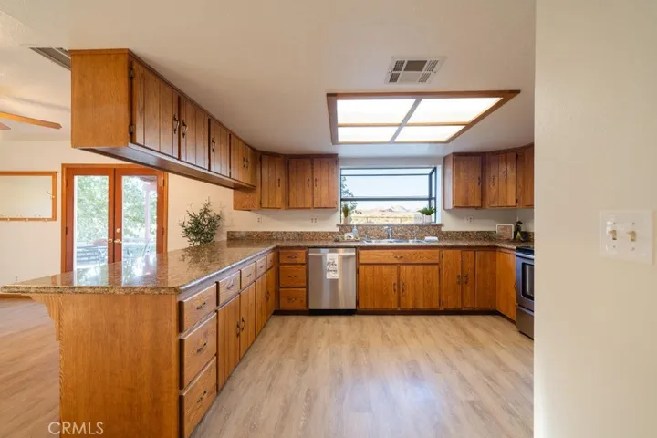 3918 W 45th Street, Rosamond, California 93560