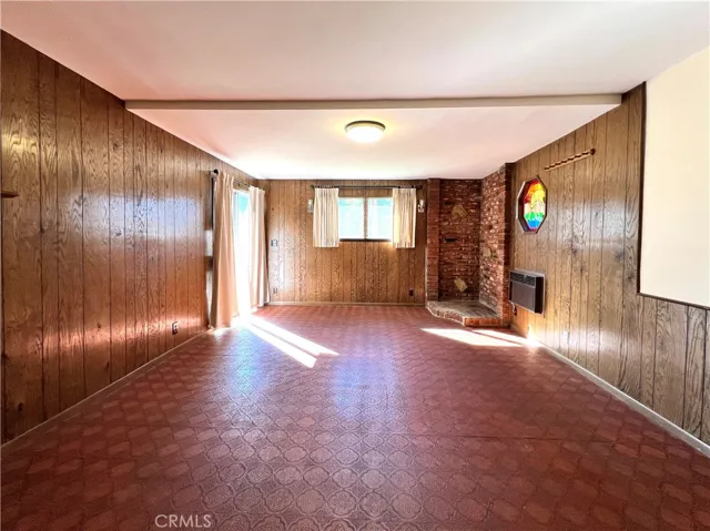 Family room/3rd bedroom