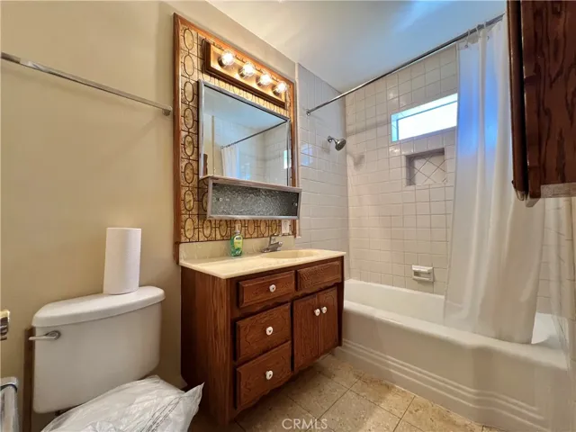 17859 Valerio Street, Reseda, California 91335