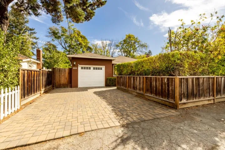 711 Paul Avenue, Palo Alto, California 94306