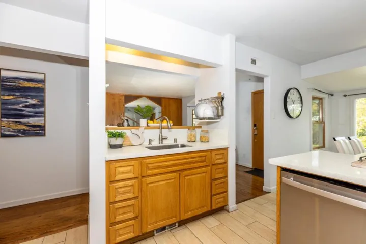 711 Paul Avenue, Palo Alto, California 94306