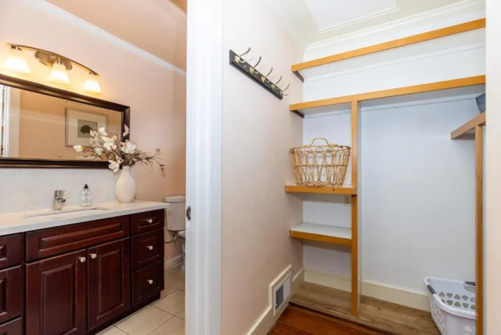 711 Paul Avenue, Palo Alto, California 94306