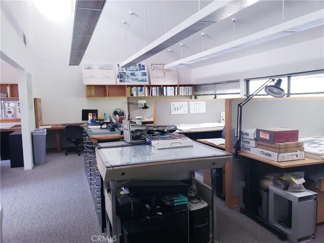 Workstation (West)