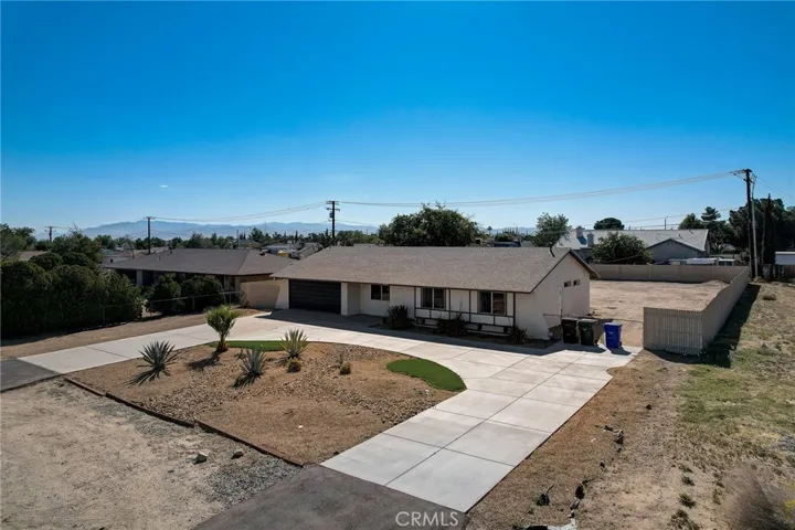14529 La Brisa Road, Victorville, California 92392
