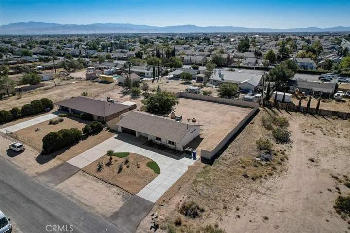 14529 La Brisa Road, Victorville, California 92392