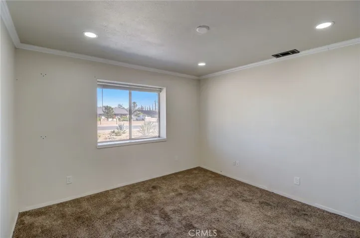 14529 La Brisa Road, Victorville, California 92392