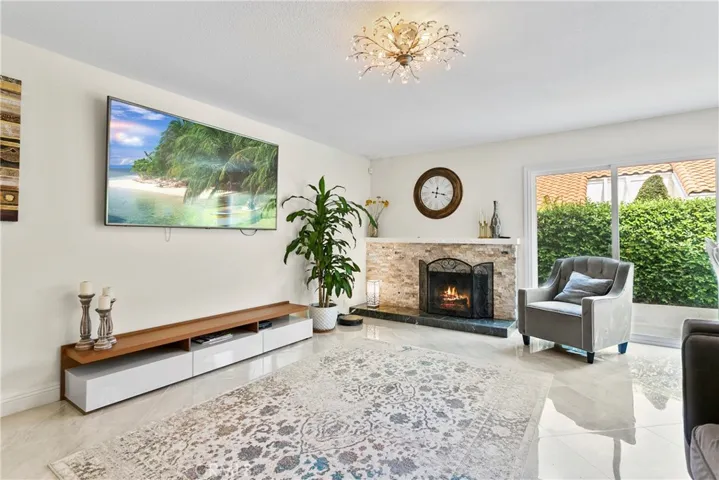 196 S Donna Ct, Anaheim Hills, California 92807