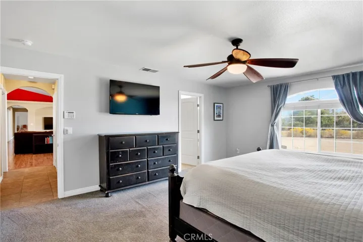 10570 Riggins Road, Phelan, California 92371