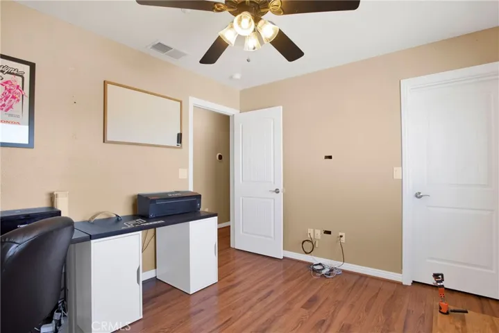 10570 Riggins Road, Phelan, California 92371