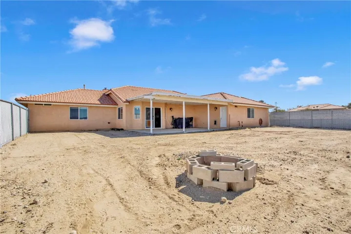 10570 Riggins Road, Phelan, California 92371