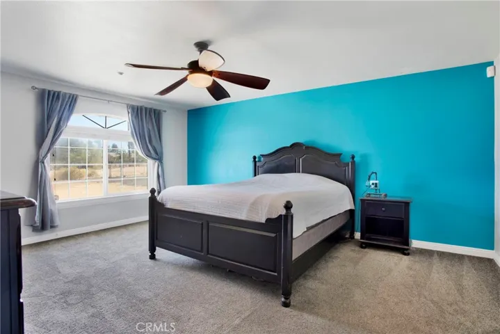 10570 Riggins Road, Phelan, California 92371