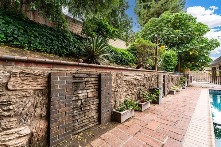 4348 E Claytor Circle, Anaheim Hills, California 92807