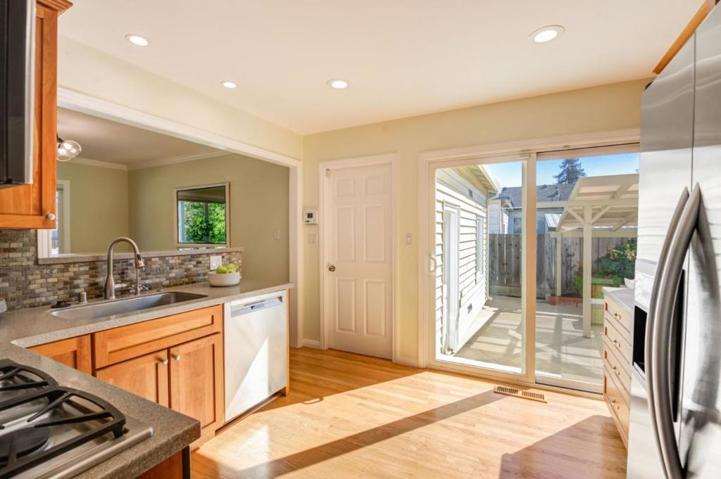 1222 Dewey Street, Redwood City, California 94061