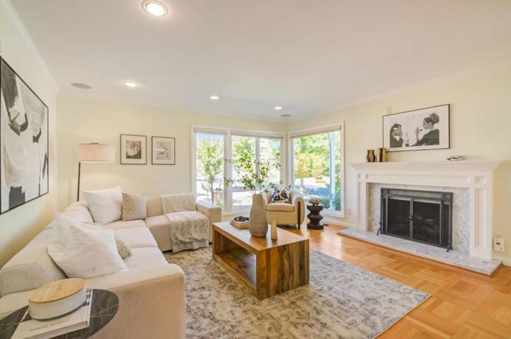 1222 Dewey Street, Redwood City, California 94061