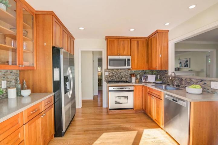 1222 Dewey Street, Redwood City, California 94061