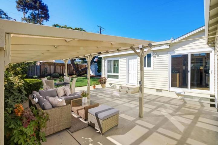 1222 Dewey Street, Redwood City, California 94061