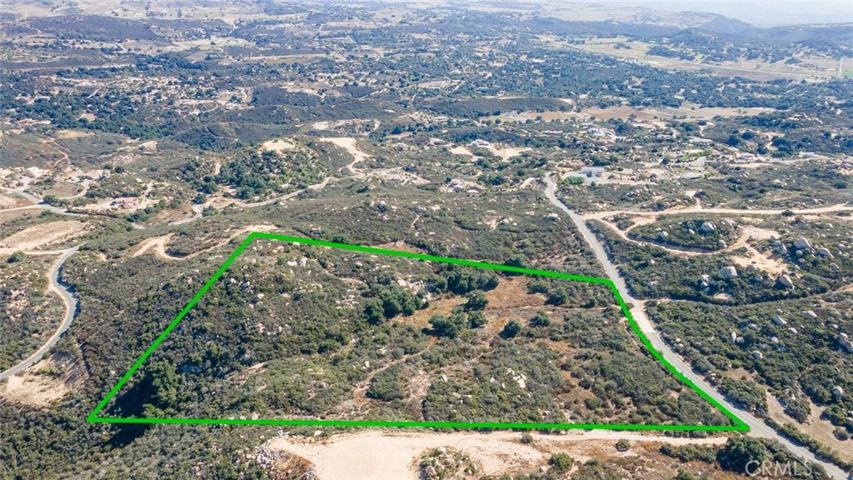 1 Calle Paramo, Murrieta, California 92562
