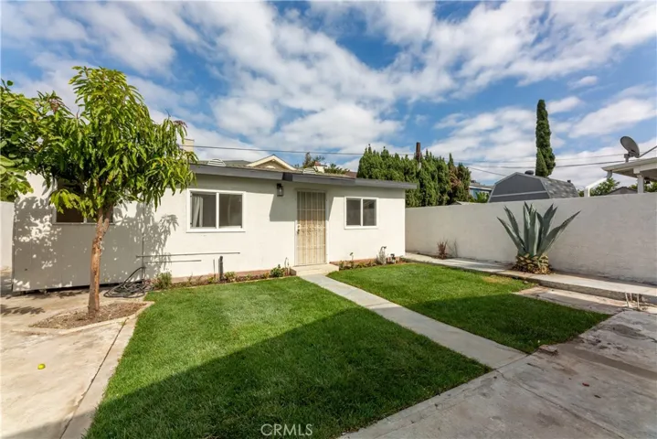 1033 E Renton Street, Carson, California 90745