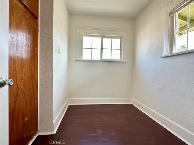 1084 Lime Avenue, Long Beach, California 90813